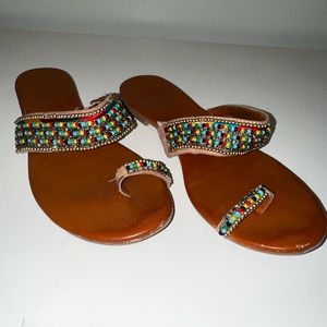Flat bead sandals